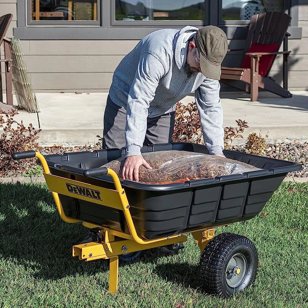 DeWalt DXTB0573 363kg/800lb Push/Tow Swivel/Dump Cart 6 DeWalt DXTB0573 363kg/800lb Push/Tow Swivel/Dump Cart - Image 4