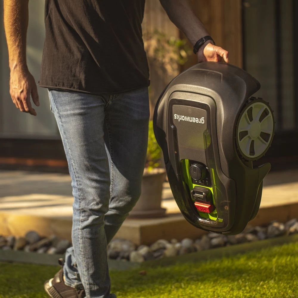 GreenWorks Optimow® 5 Robotic Lawn Mower 7 GreenWorks Optimow® 5 Robotic Lawn Mower - Image 5