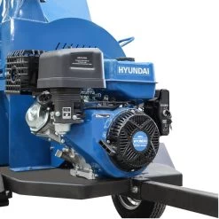Hyundai HYCH15100TE 11cm Towable Petrol Wood Chipper (Electric Start) -Lawn Mower Shop hyundai hych15100te wood chipper engine