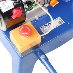 Hyundai HYCH6560 6cm Petrol Wood Chipper -Lawn Mower Shop hyundai hych6560 chipper emergency stop