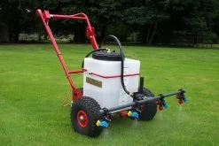 SCH PSPMN 30L Sprayer Fitted With Multi Nozzle Boom - Push Or Towed - Spray Width 36"