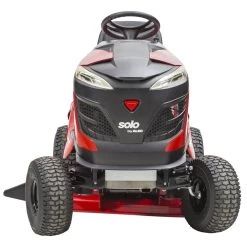 Solo By AL-KO T 18-111 HDS-A V2 Comfort 111cm/43.5" Hydrostatic Side Discharge / Mulching Lawn Tractor -Lawn Mower Shop solo by al ko t22 111.3 hds a v2 lawn tractor front