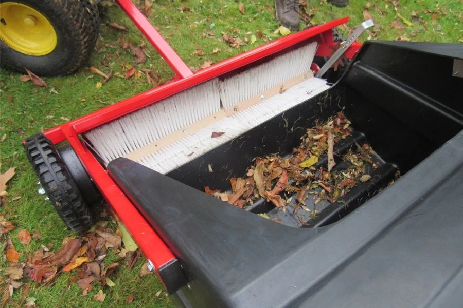 SCH TS98 36" Tow-Behind Sweeper With Rigid Plastic Hopper 5 SCH TS98 36" Tow-Behind Sweeper With Rigid Plastic Hopper - Image 3