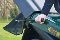 Webb 12530 77cm (30") Rear Collect Ride-On Lawn Mower -Lawn Mower Shop webb 12530 bag empty 2